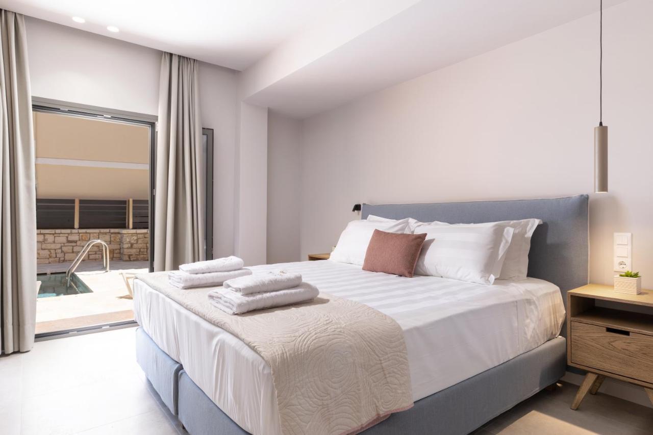 Onore Luxury Suites Kato Korakiana Exterior foto