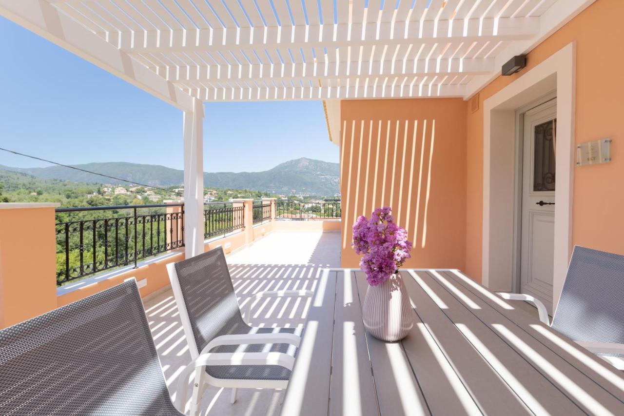 Onore Luxury Suites Kato Korakiana Exterior foto